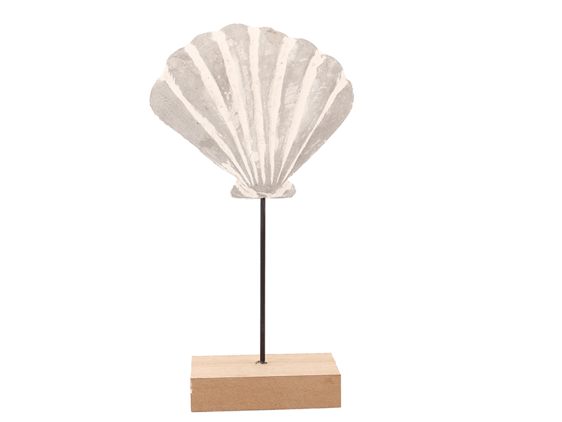 Decoration with shells on standard Decoration with shells on standard
